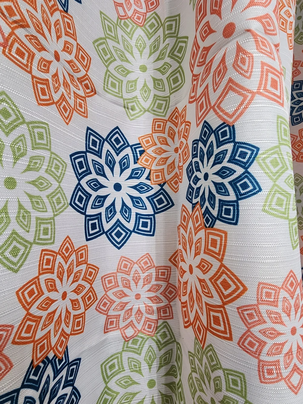 2pc Shower Curtain Floral Medallion in Coral, Navy & Sage With Metal Hooks New